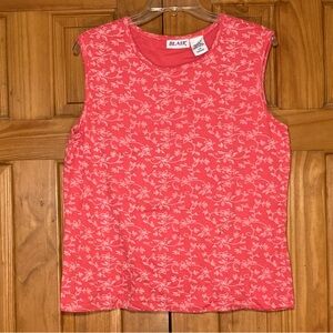 NWOT Blair Sleeveless Top Size L